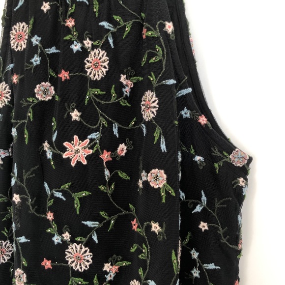 Abercrombie & Fitch Floral Beaded Mesh Halter Top - Picture 6 of 10